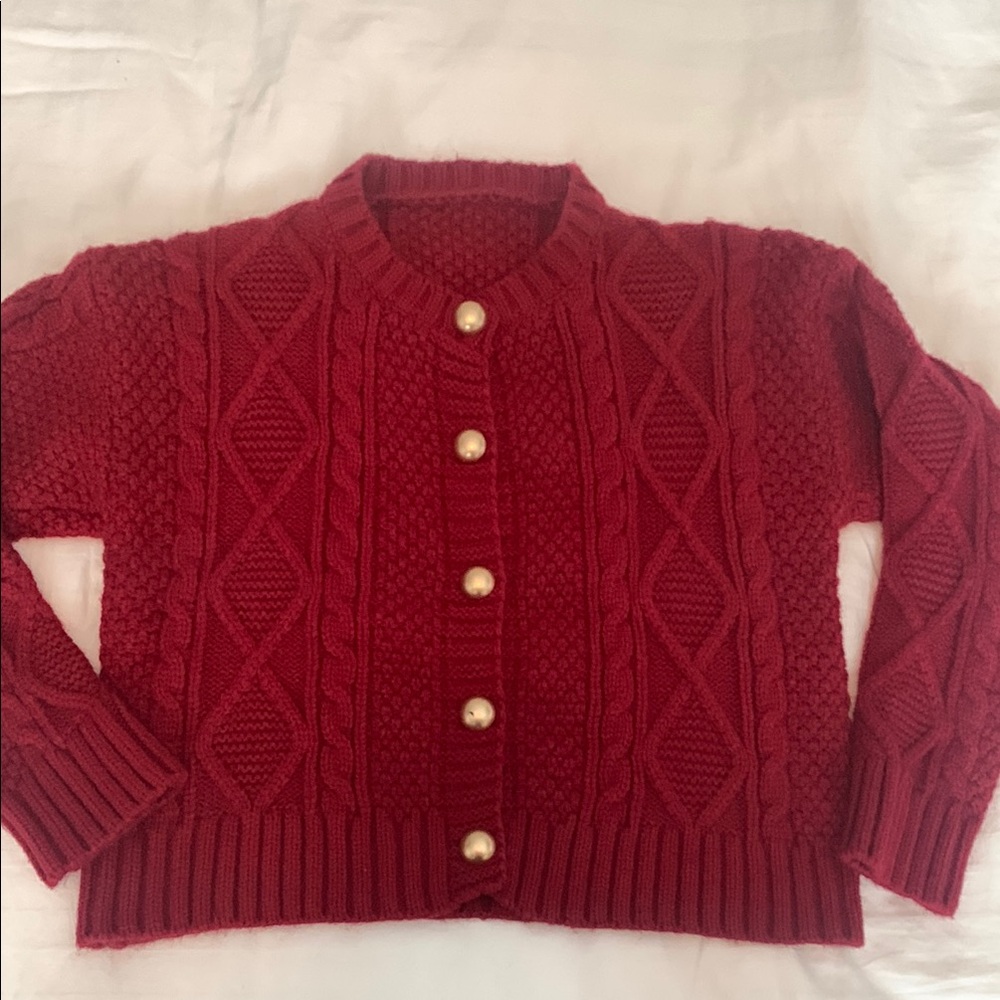 Deep Red Handknit cropped fully Cable Knit Cardigan Sweater w gold buttons EUC